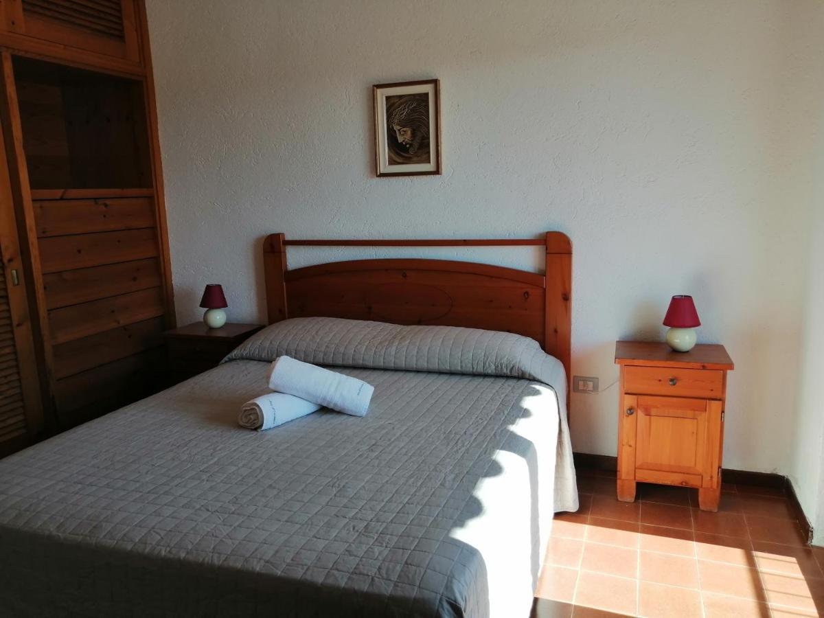 Aria Di Vacanza - Molara Loiri Porto San Paolo Ngoại thất bức ảnh
