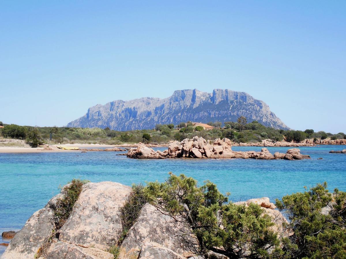 Aria Di Vacanza - Molara Loiri Porto San Paolo Ngoại thất bức ảnh